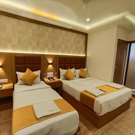 Hotel Riva International Goregaon- Near Nesco Mumbai Exterior foto