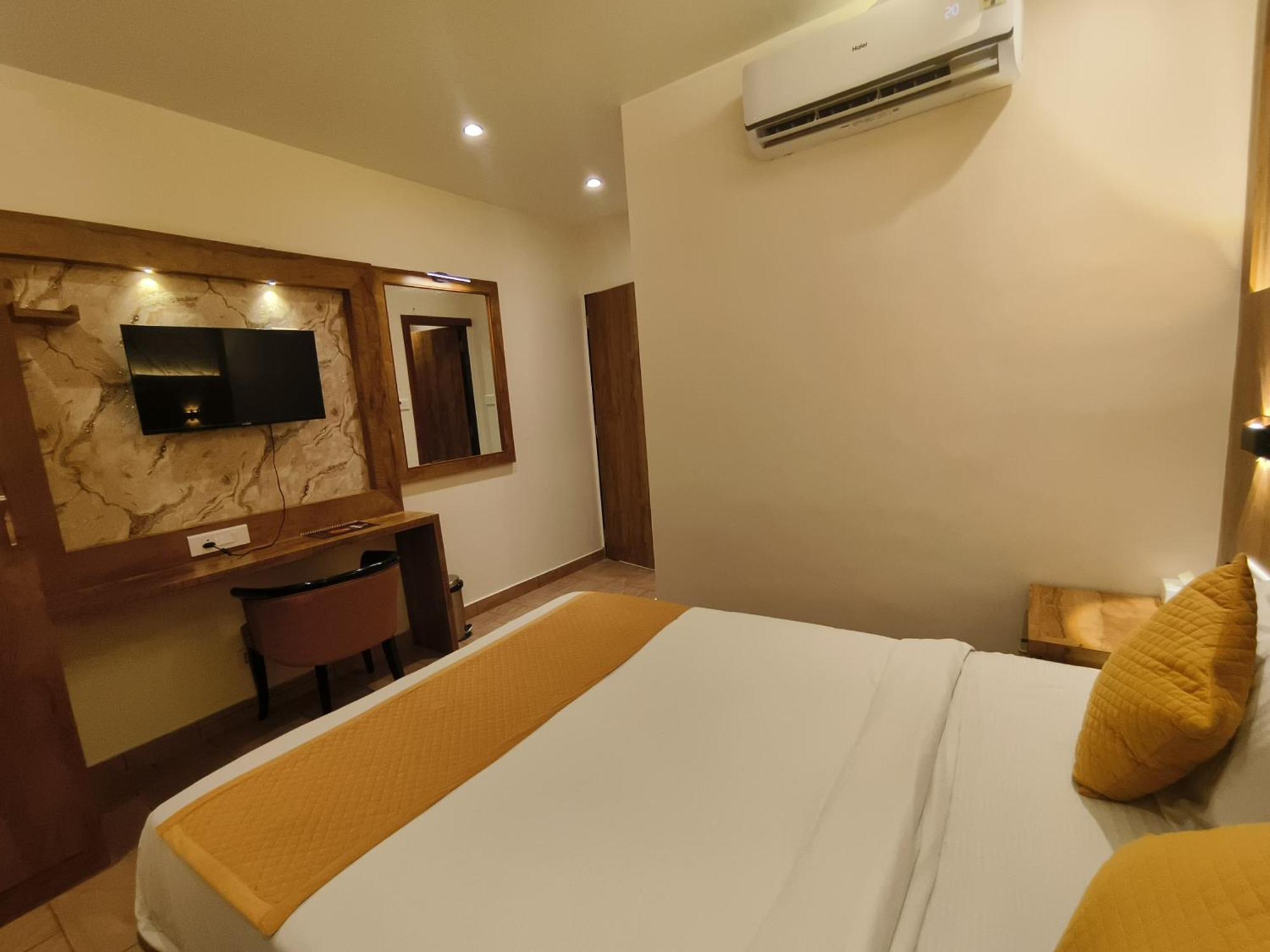 Hotel Riva International Goregaon- Near Nesco Mumbai Exterior foto